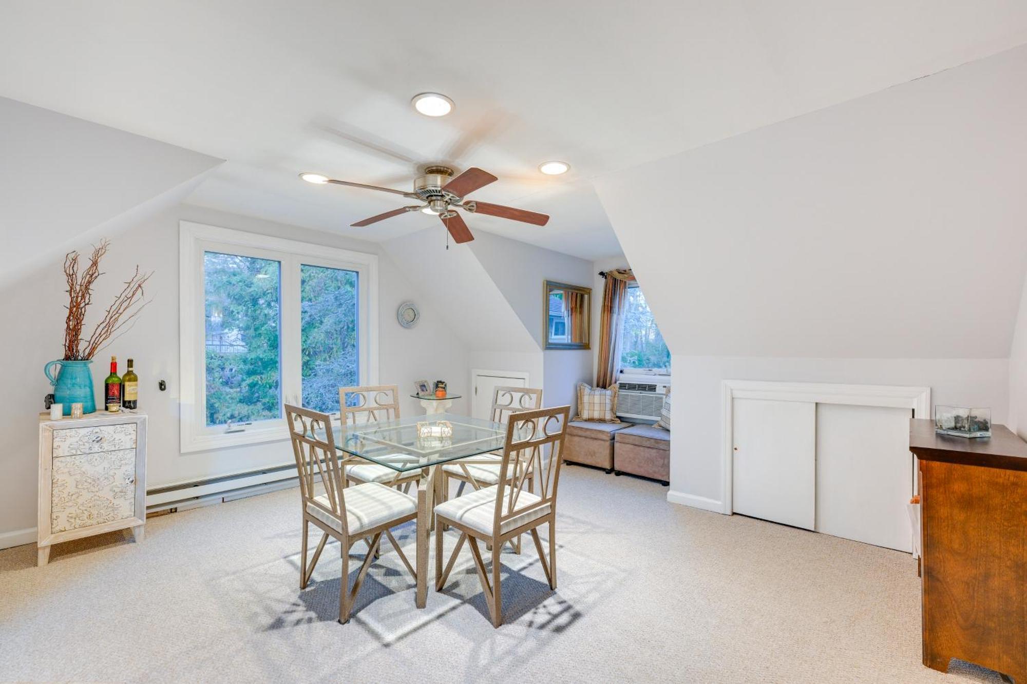 Cozy Dix Hills Apt With Deck About 7 Mi To Beach! Экстерьер фото