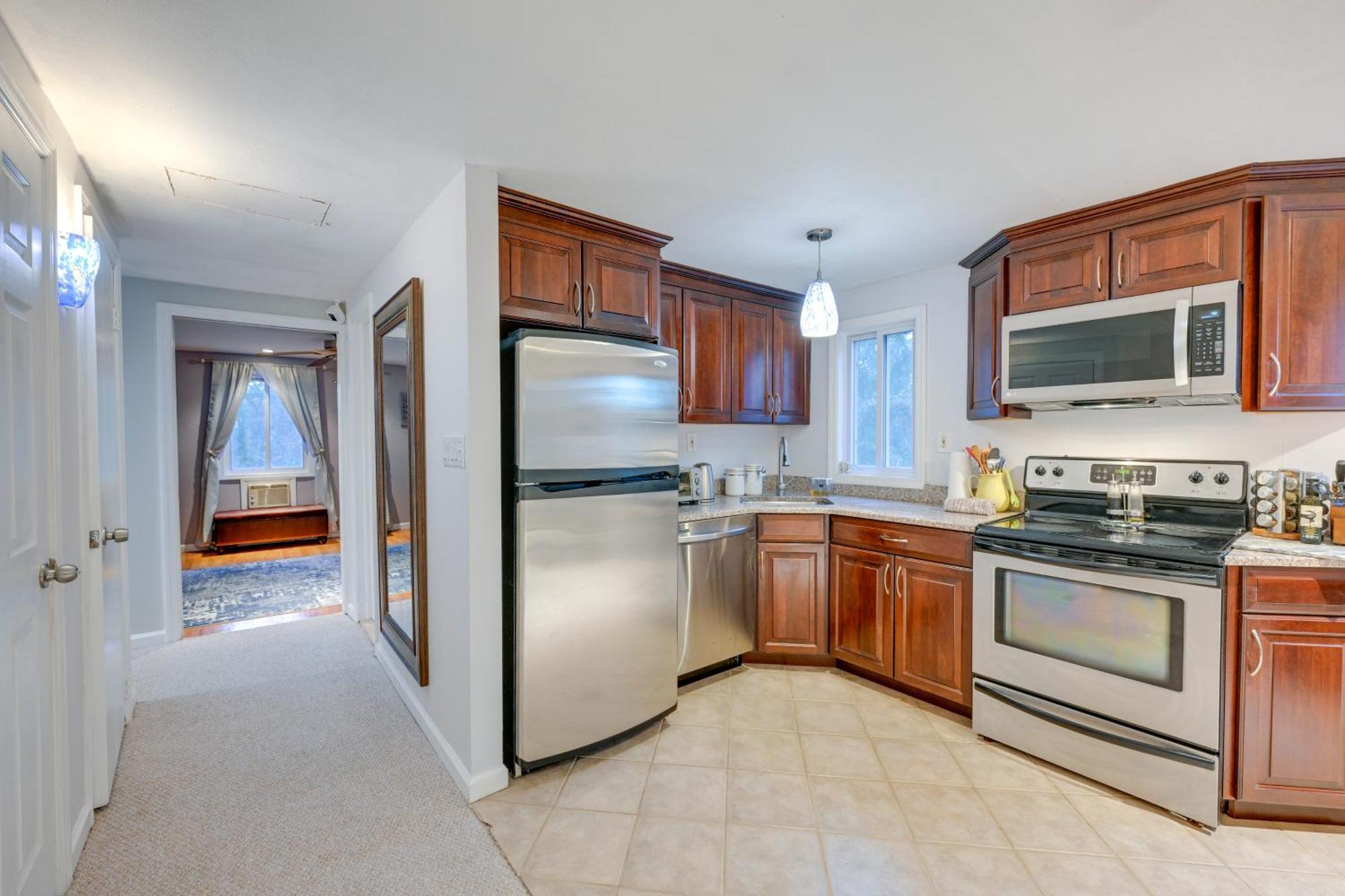 Cozy Dix Hills Apt With Deck About 7 Mi To Beach! Экстерьер фото